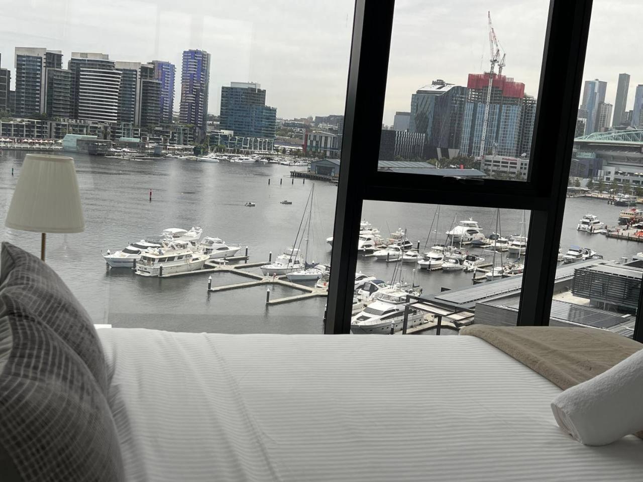 Pars Apartments - Collins Wharf Waterfront, Docklands Melbourne City Exterior foto